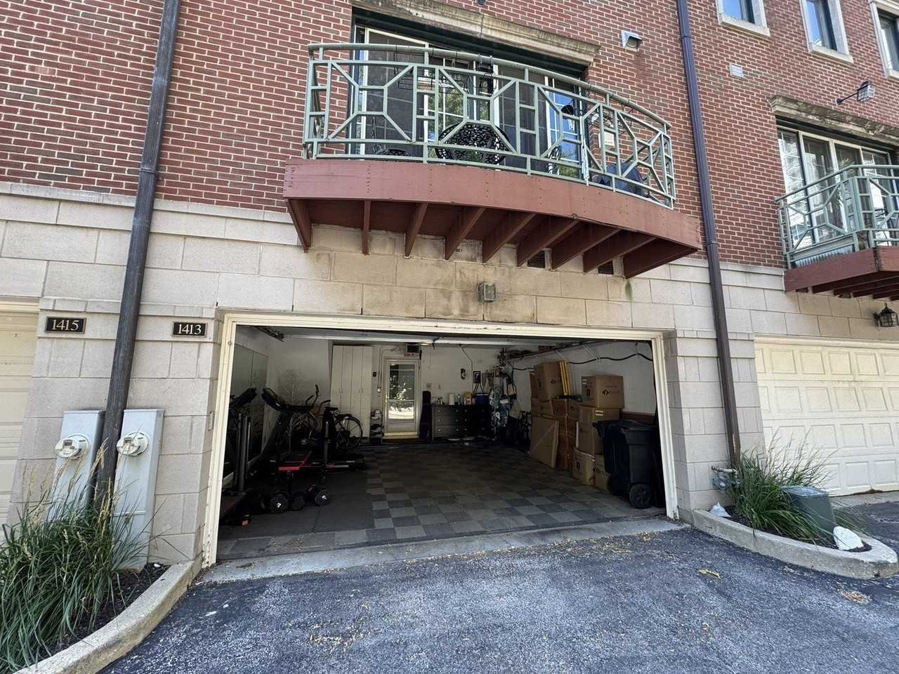 1413 S Prairie Ave - Photo 5 of 29