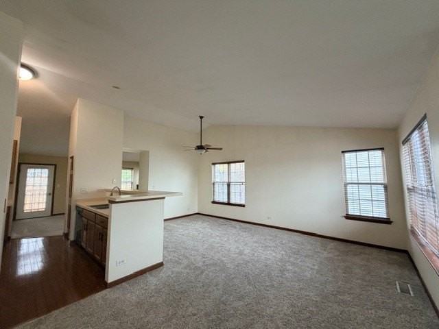 2418 Oneida Ln Unit 2418 #2418 - Photo 5 of 21