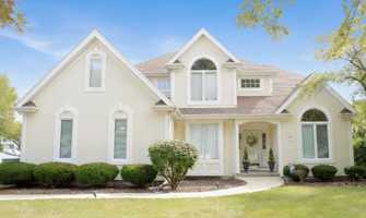 featured image of 142 N Dixon Dr