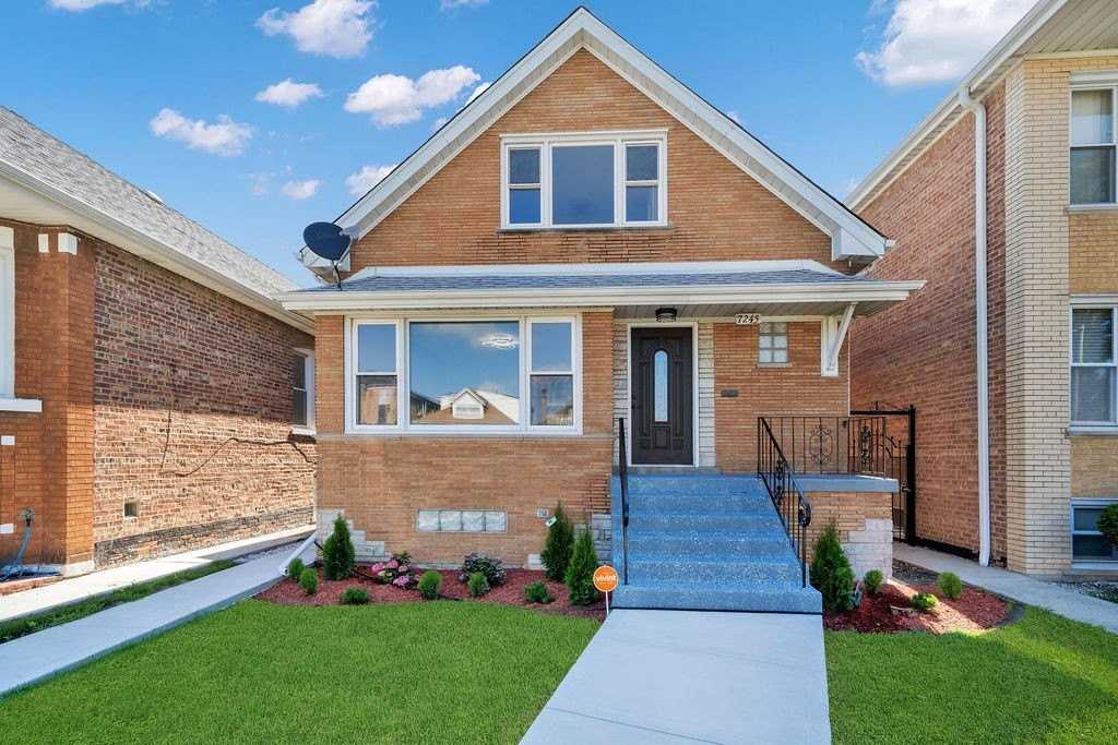 7245 S Washtenaw Ave Unit 2 #2