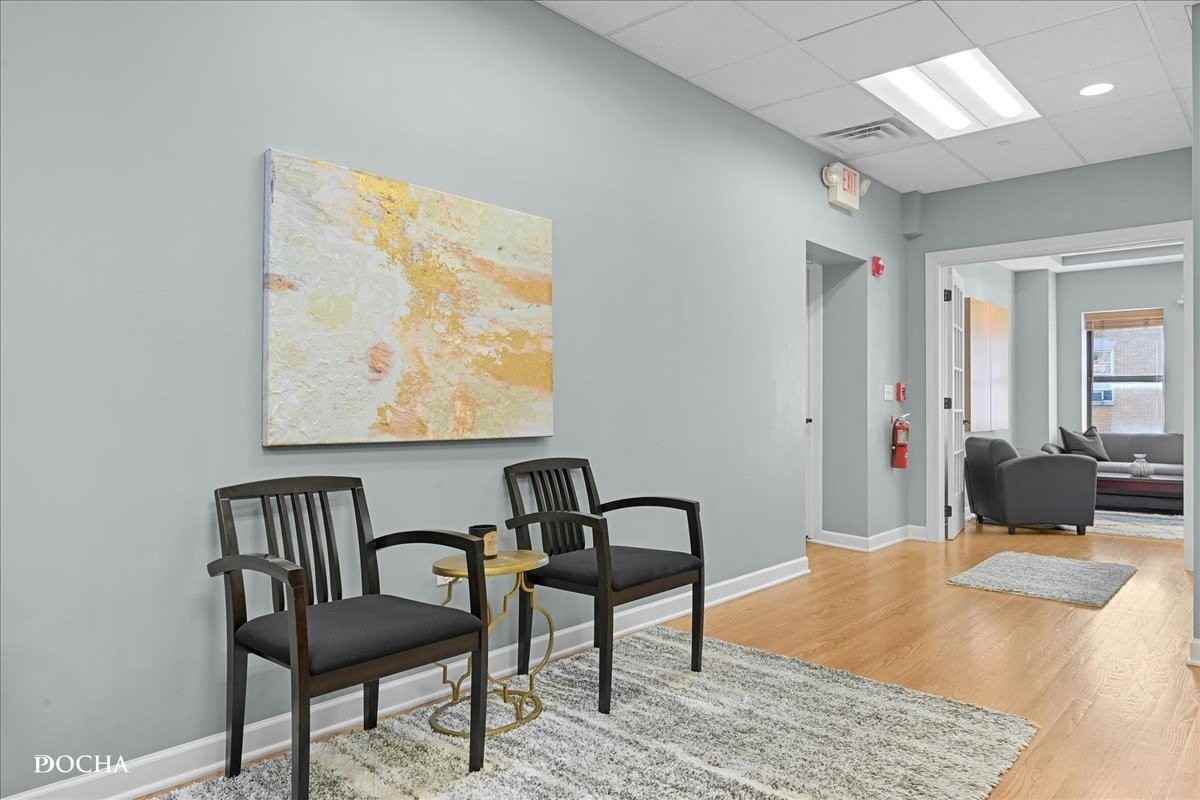 202 W Main St Unit 202 #202 - Photo 3 of 17