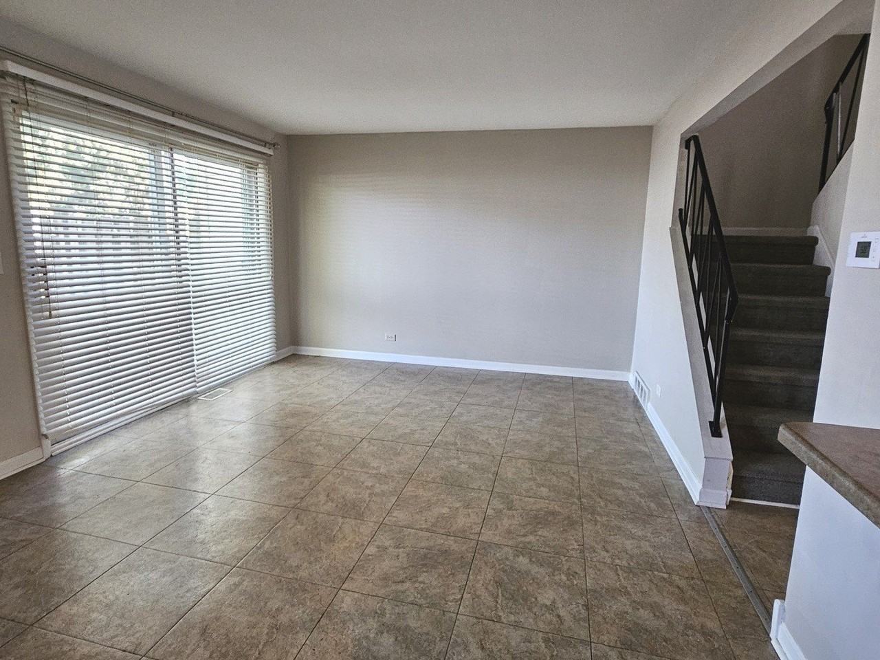 228 Monroe Rd - Photo 2 of 14