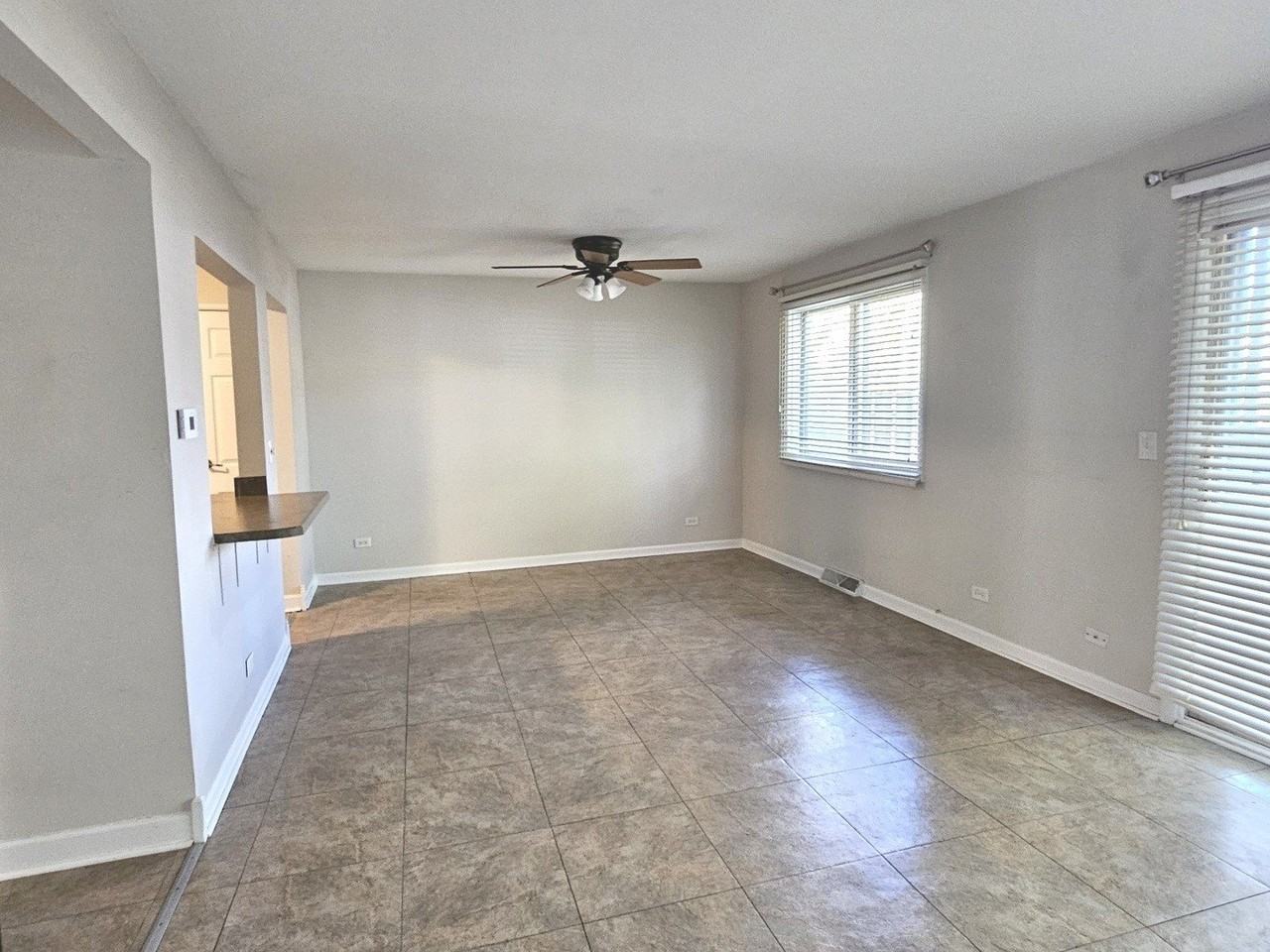 228 Monroe Rd - Photo 3 of 14