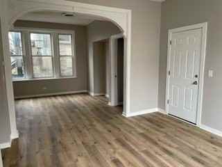 3101 W Flournoy St Apt 1 #1 - Photo 3 of 12