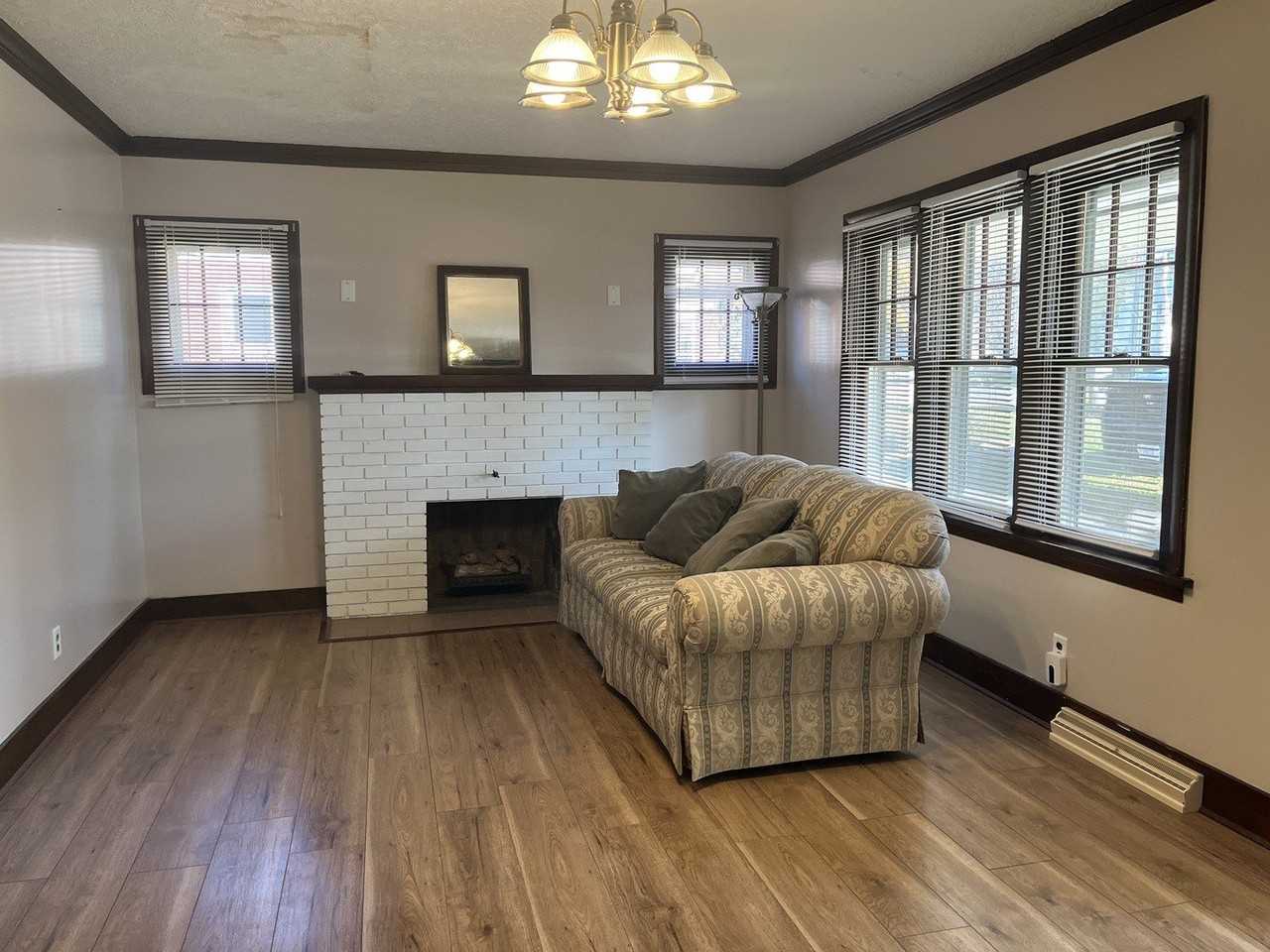 112 Chicago Rd Unit 1 #1 - Photo 2 of 29