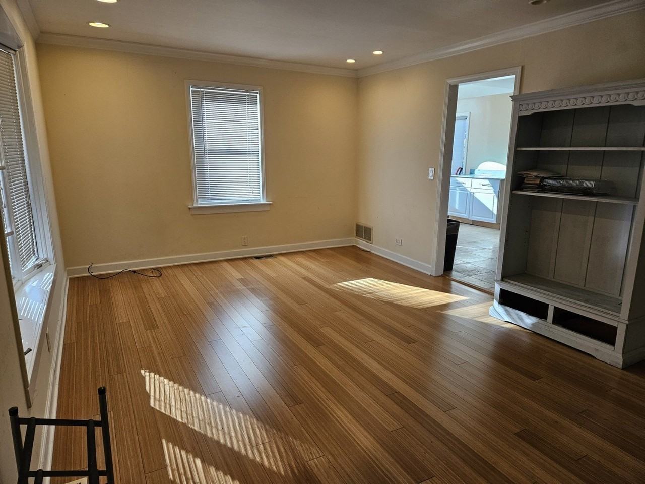 1N670 River Dr - Photo 4 of 22