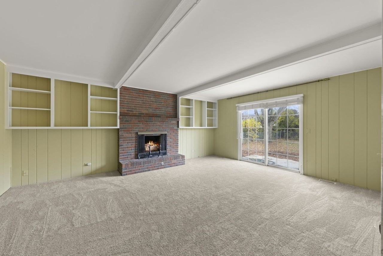 1315 Jane Ave - Photo 6 of 25