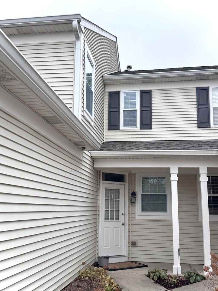 2350 Sheehan Dr - Photo 2 of 19