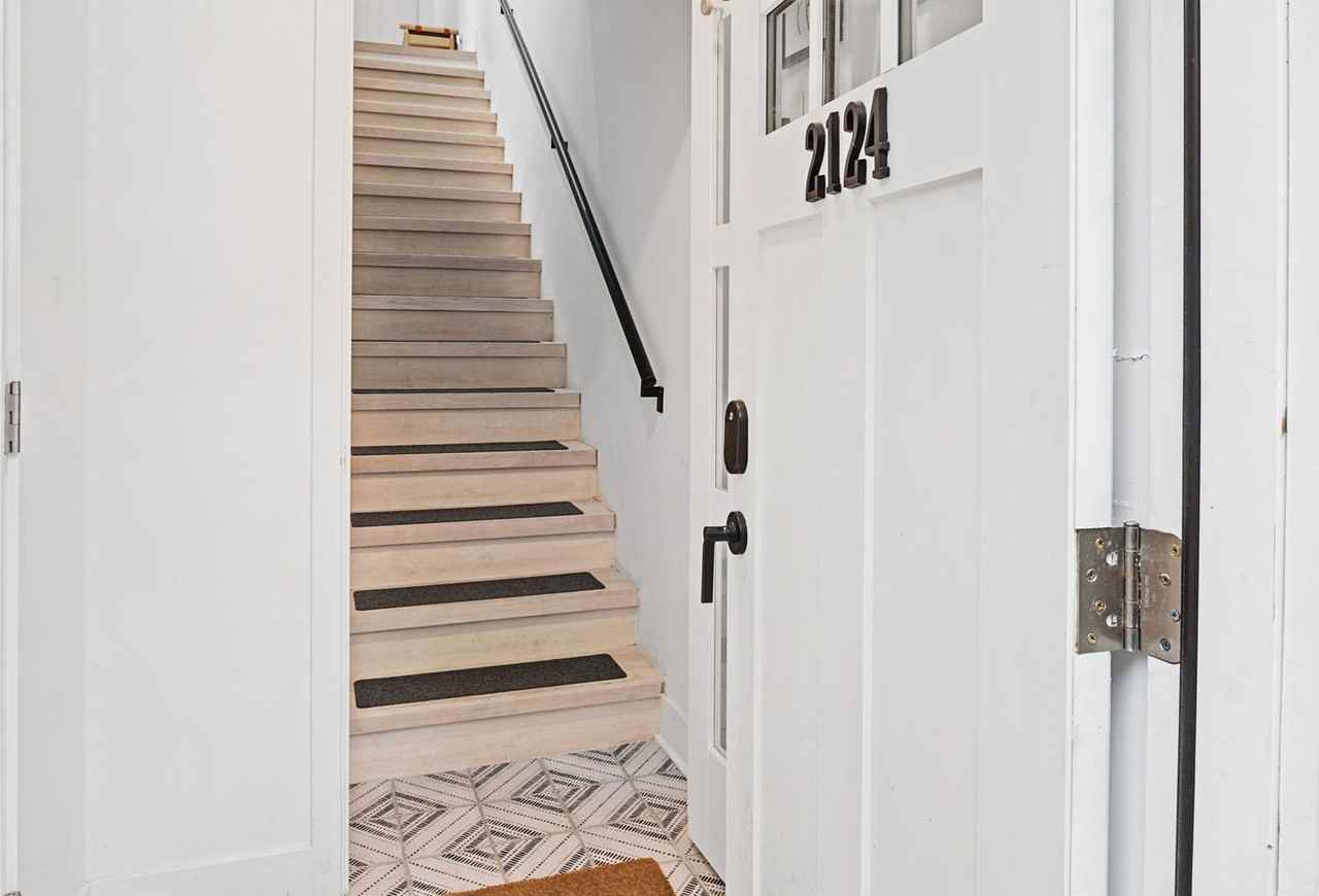 2124 N Sedgwick St Unit Ch #CH - Photo 4 of 20