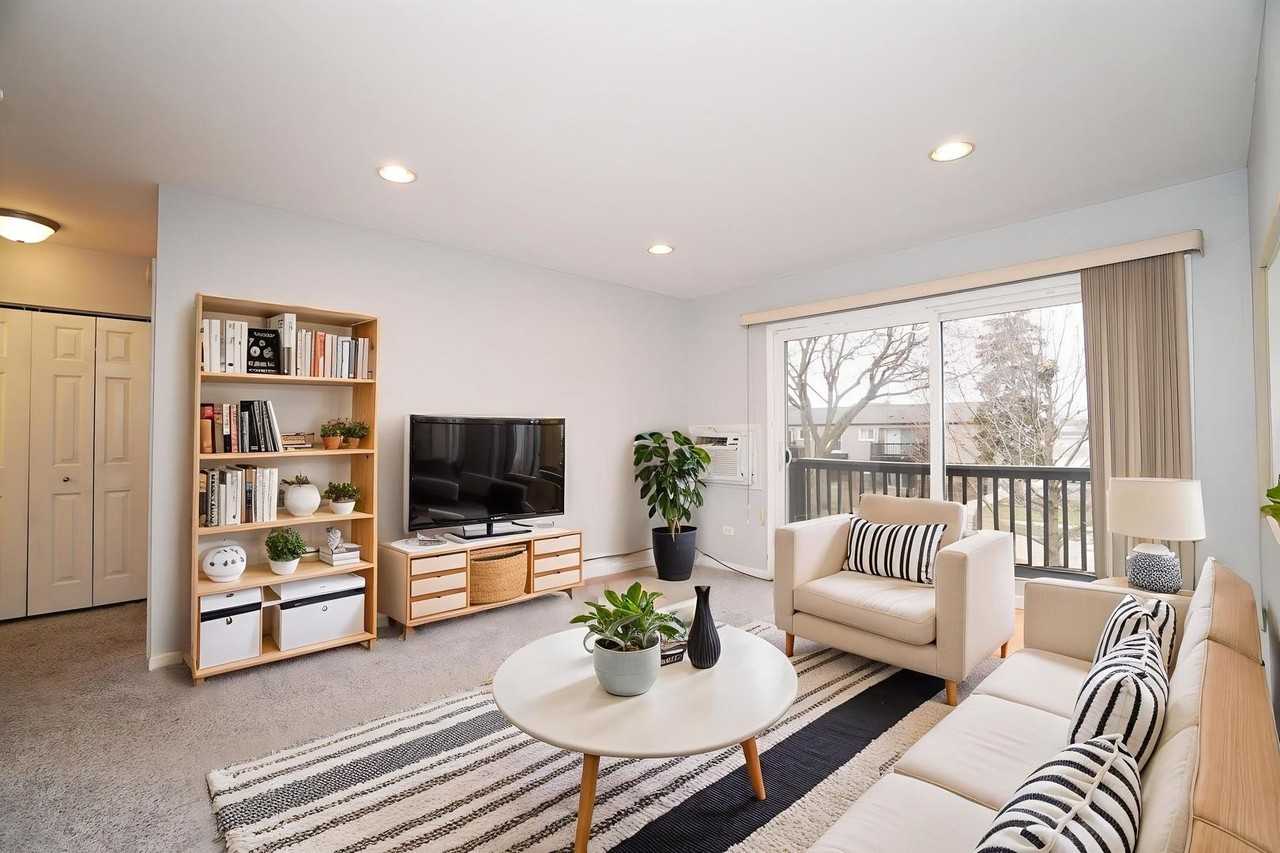 337 N Carter St Unit 202 #202 - Photo 6 of 15