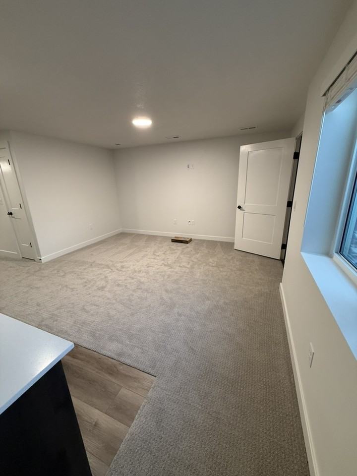 2823 Wn - Photo 3 of 30