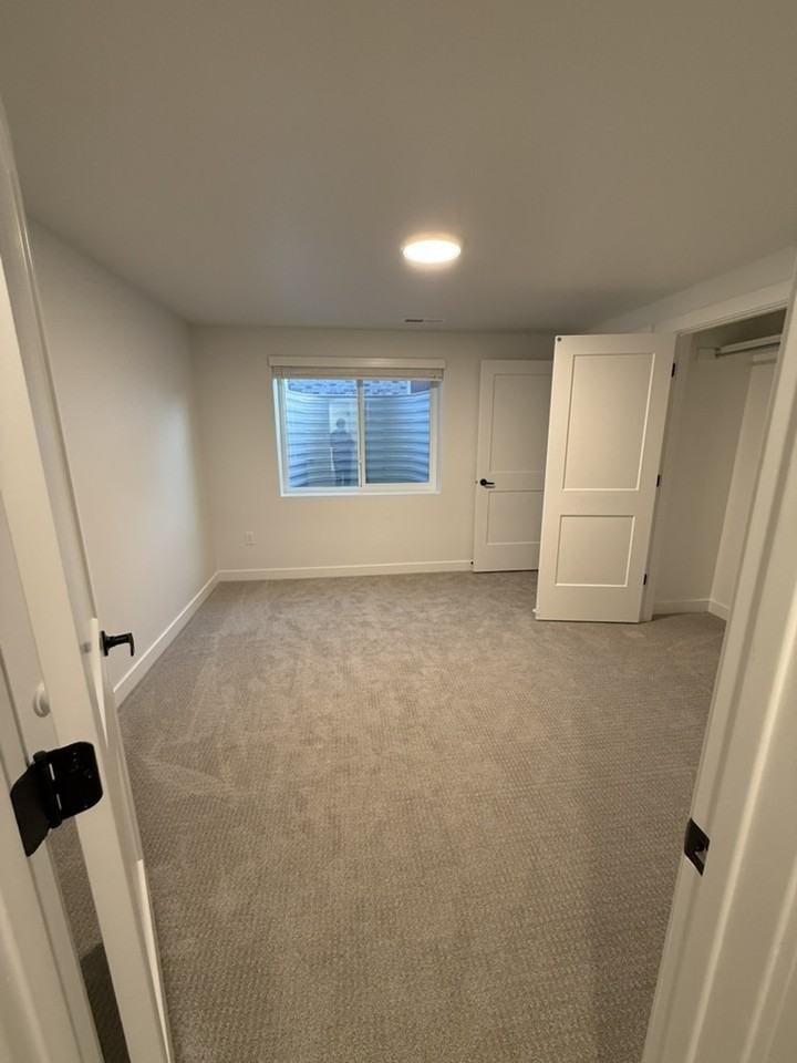 2823 Wn - Photo 4 of 30