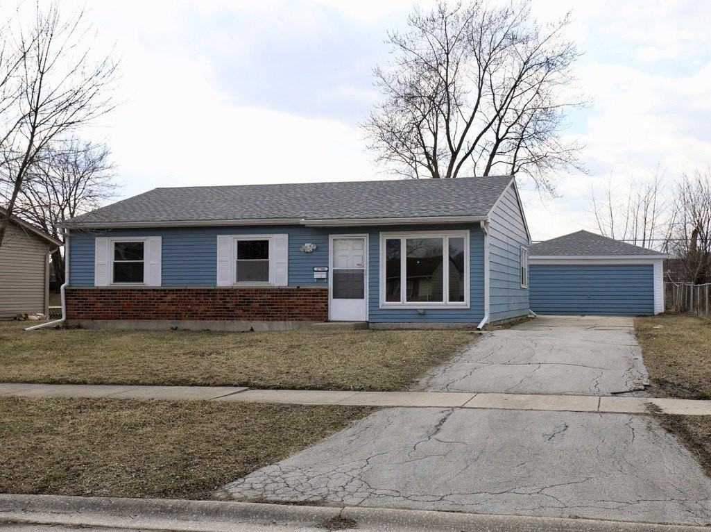 17306 Peach Grove Ln