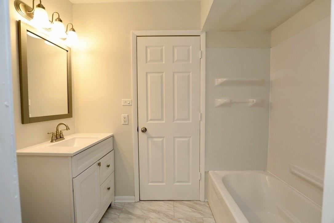 17306 Peach Grove Ln - Photo 5 of 9