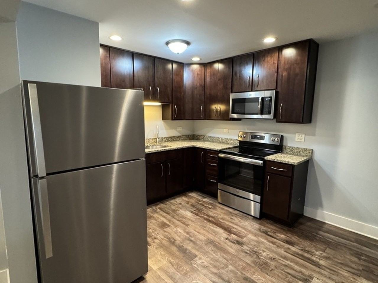 1443 Homestead Rd Apt 2nw #2NW - Photo 7 of 13