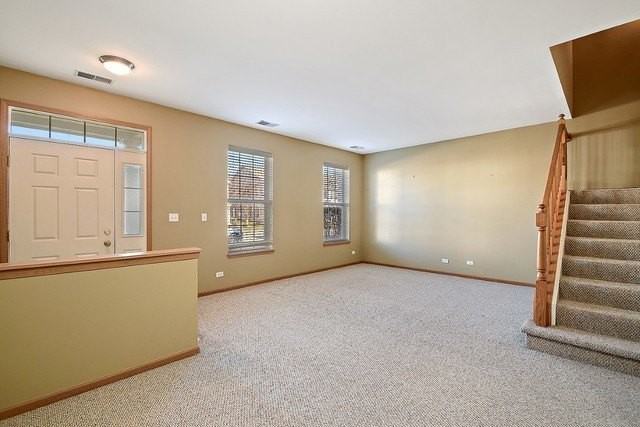 2529 Capitol Ave - Photo 3 of 27