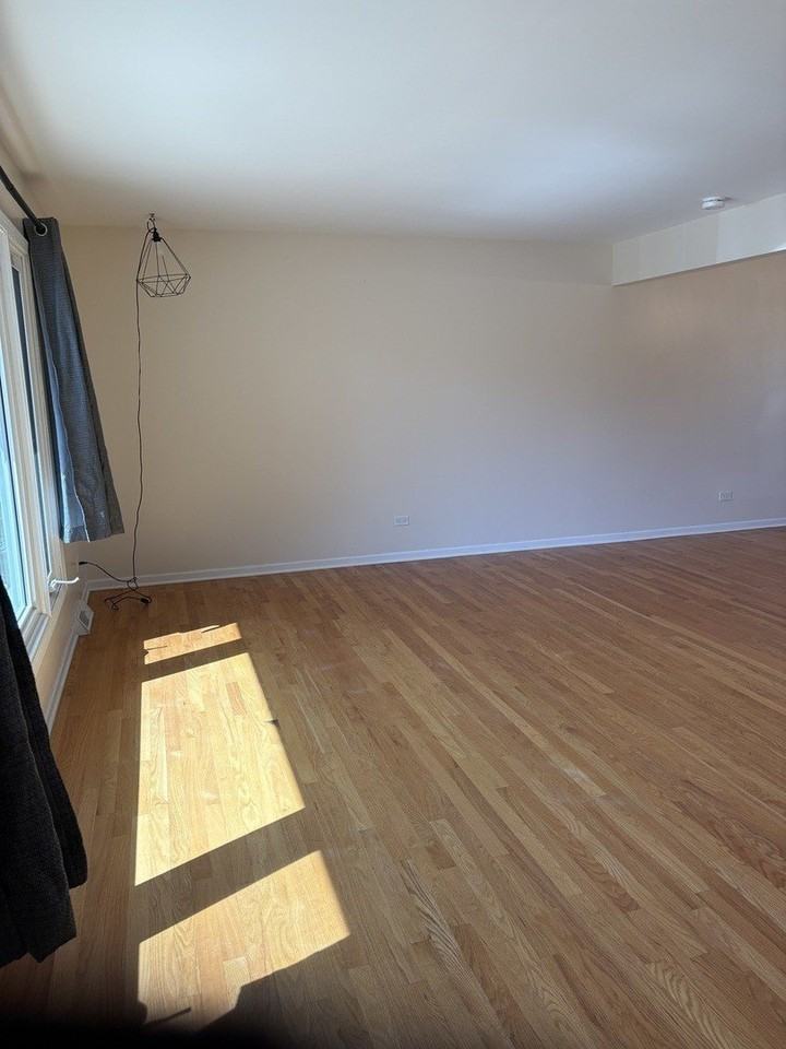 1814 Holly Ave - Photo 5 of 17