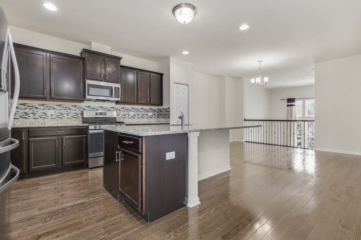 4277 Liberty St - Photo 7 of 26