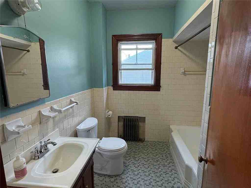 43 Westerly Ave ##1 - Photo 3 of 19