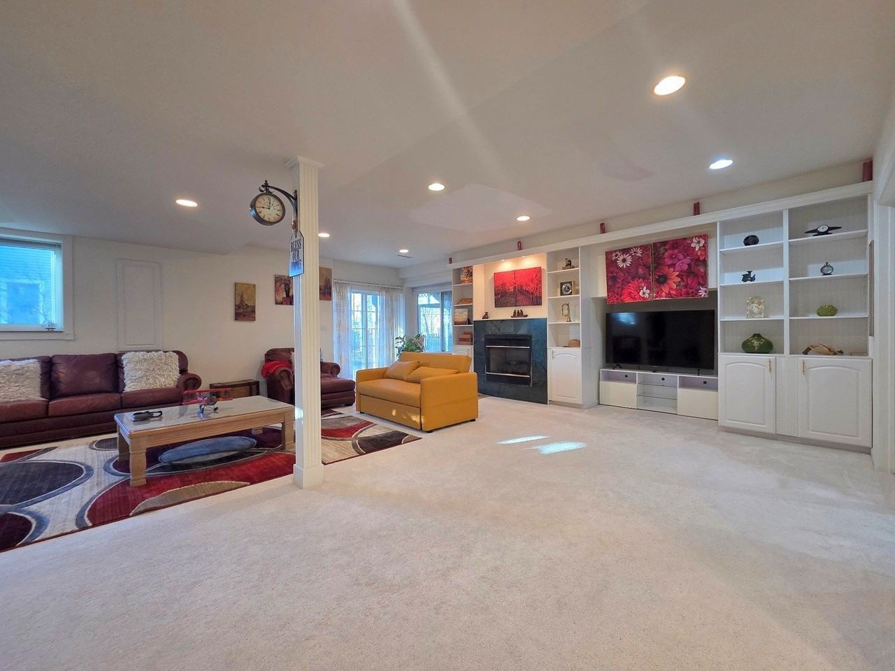 1025 Rosewood Dr Unit B #B - Photo 5 of 21