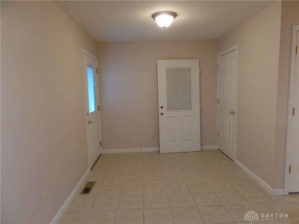 120 Cherry St - Photo 7 of 16