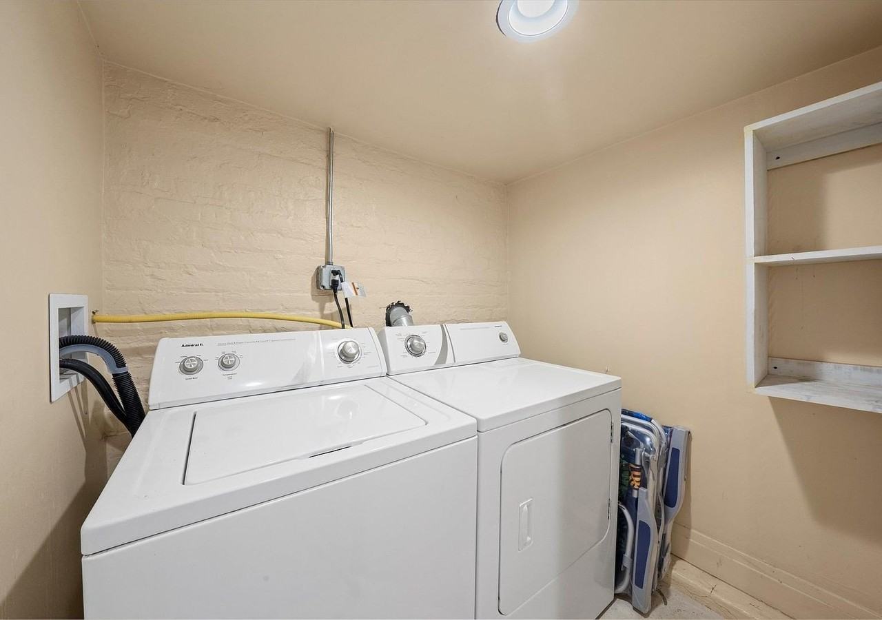 1025 W 31st Pl Unit G #G - Photo 7 of 12