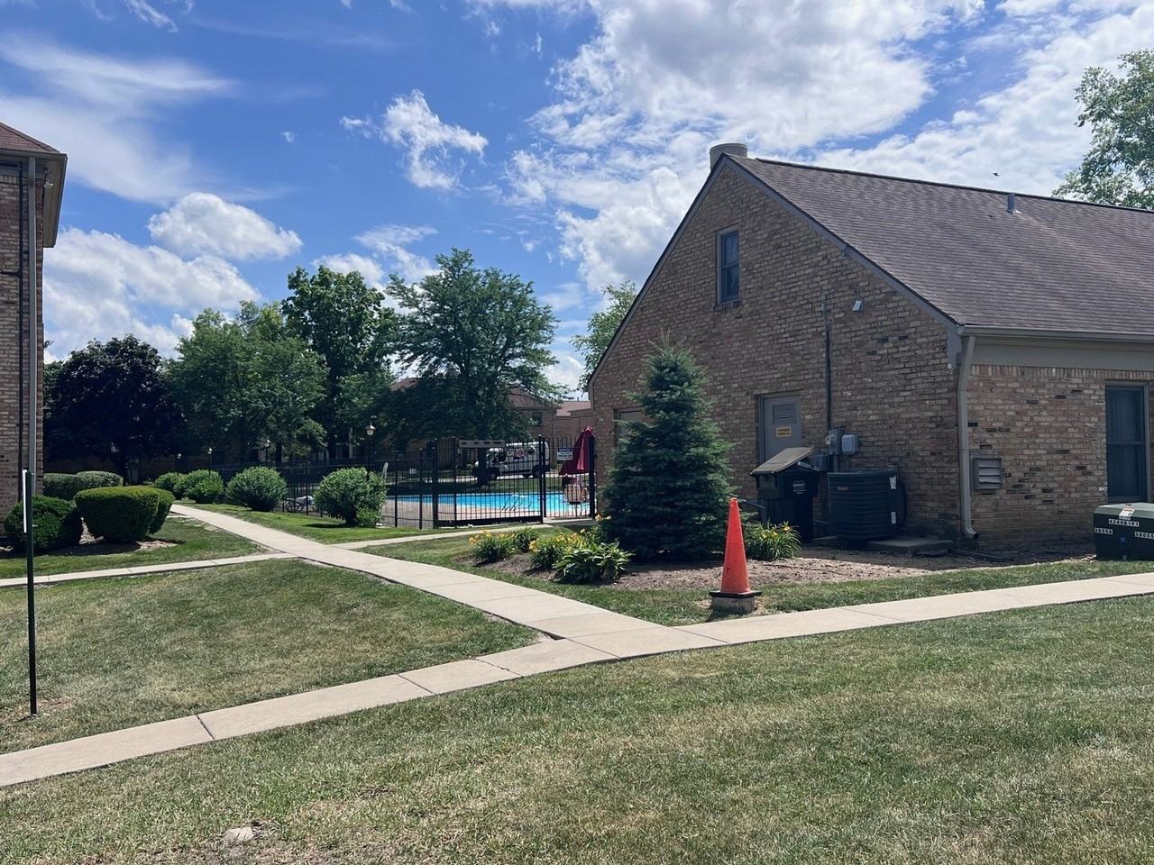 1750 Fayette Walk Apt F #F - Photo 4 of 21