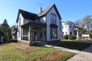 featured image of 17 W Crystal Lake Ave Unit 17 #17