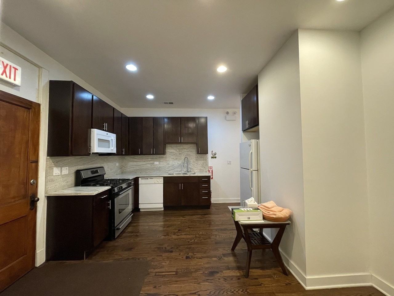 3112 N California Ave Unit 1 #1 - Photo 7 of 13