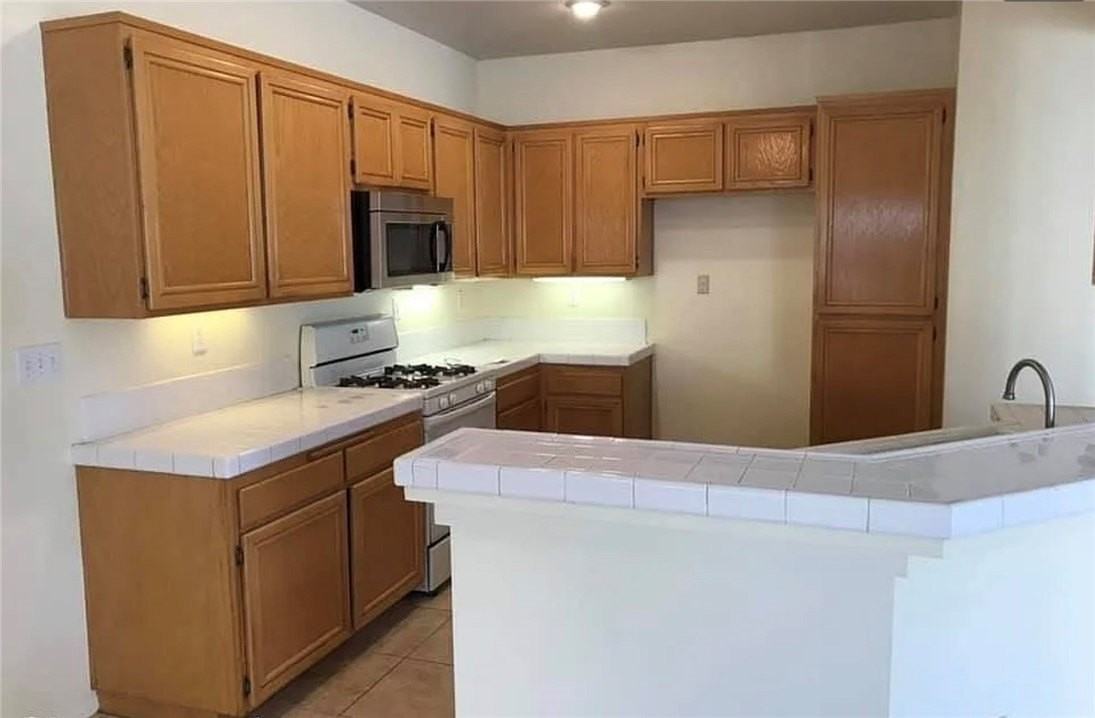 7696 Calle Bastia - Photo 3 of 4