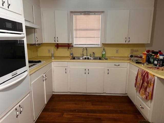 2322 Kaynell Dr - Photo 3 of 9