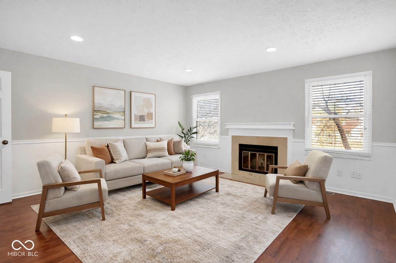 6010 Southbay Dr - Photo 2 of 19