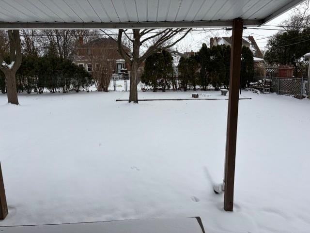 2439 22nd St - Photo 4 of 19