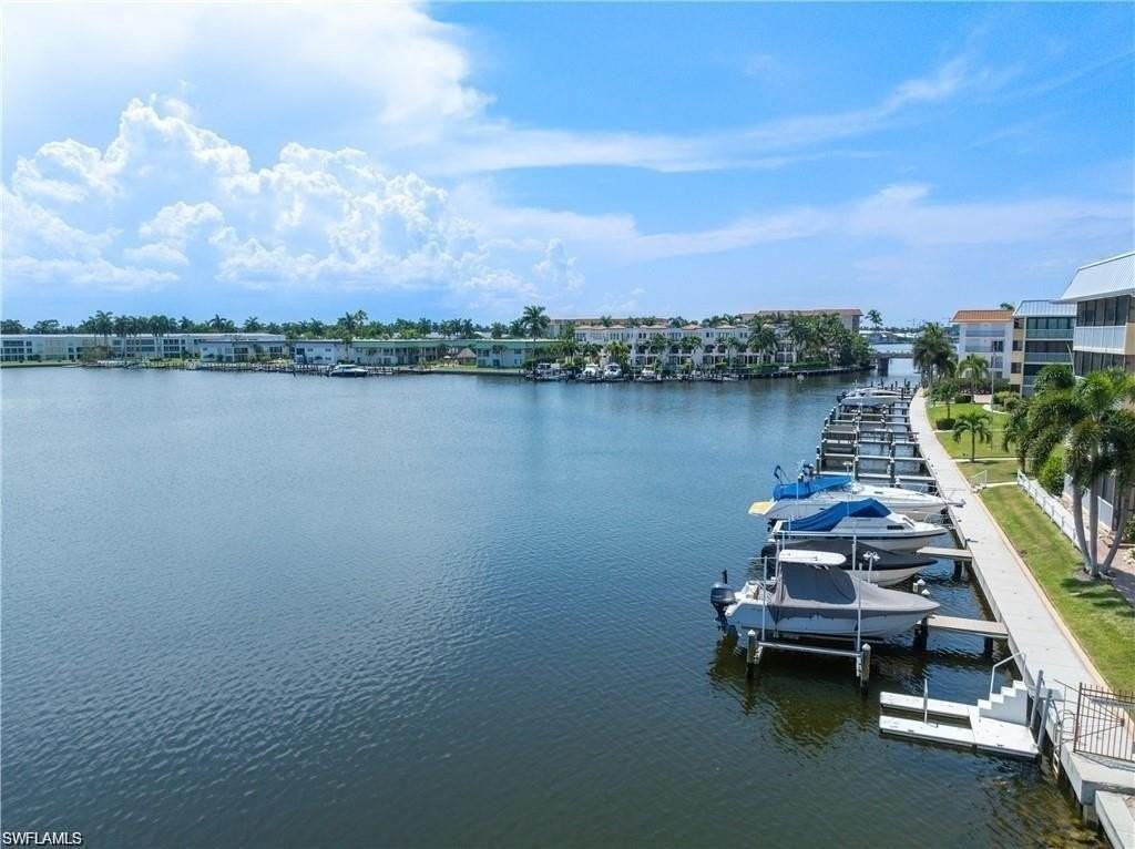 3070 Gulf Shore Blvd N #103 - Photo 4 of 50