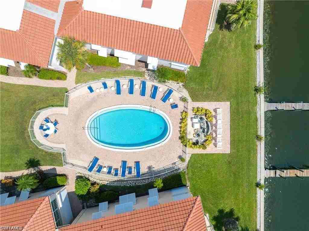 3070 Gulf Shore Blvd N #103 - Photo 7 of 50