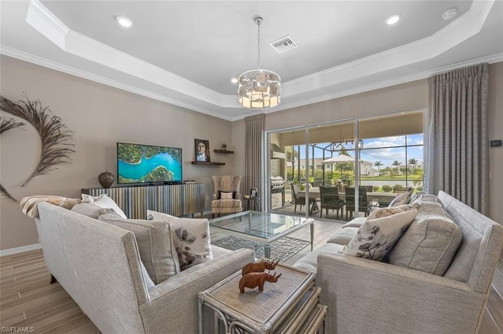 5994 Berwick Ln - Photo 5 of 41