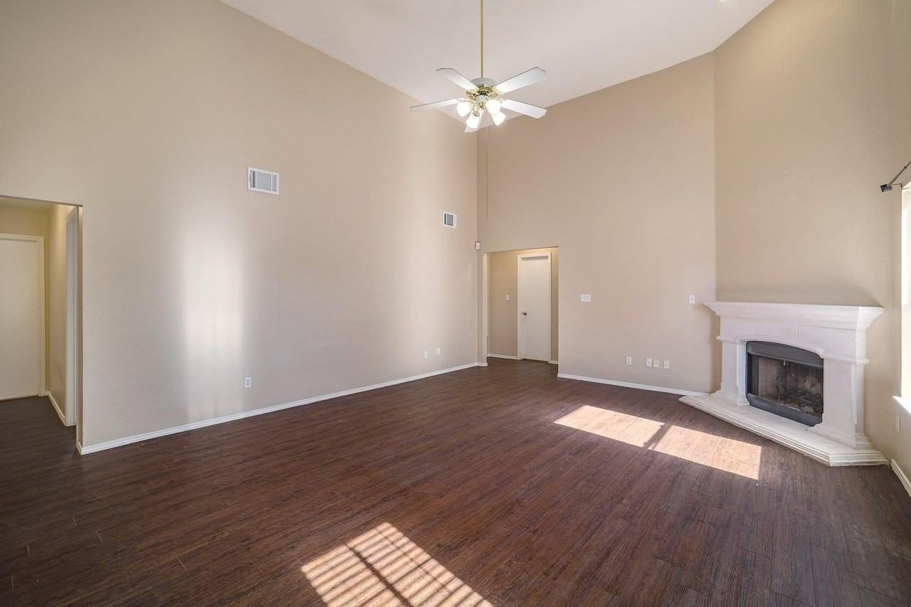 1019 Leeds Castle Walk - Photo 6 of 29