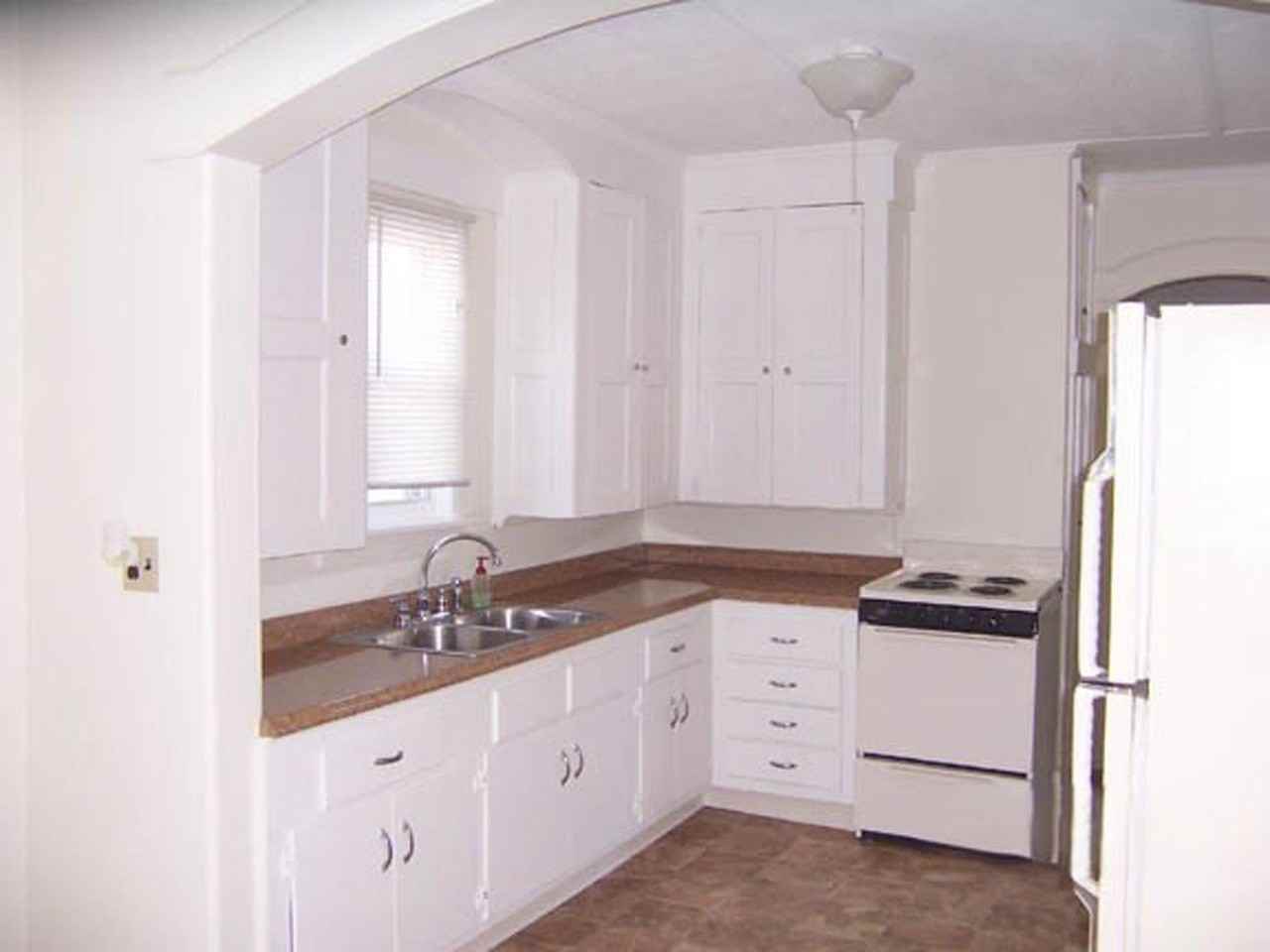 31 N Main St - Photo 5 of 12