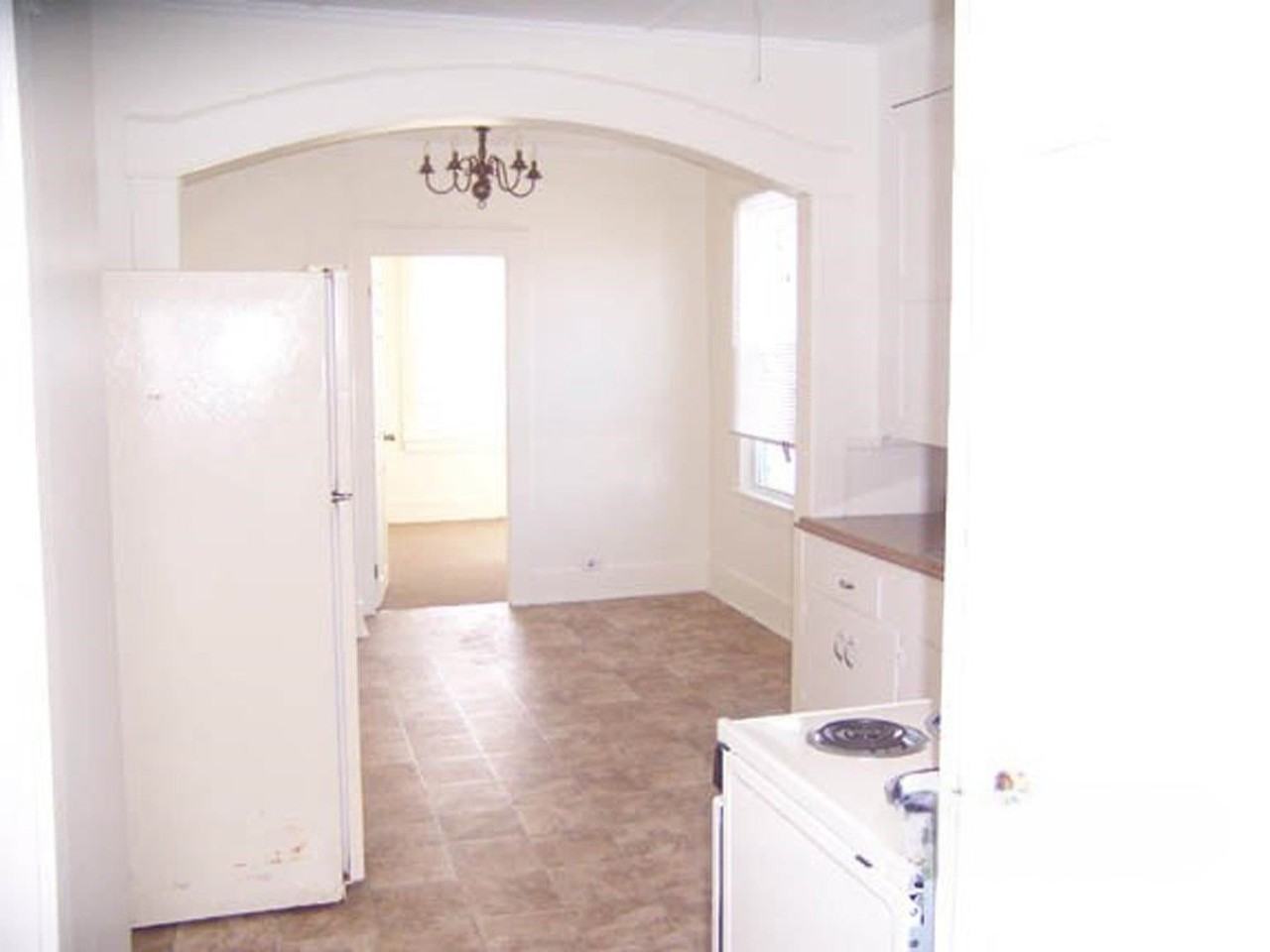 31 N Main St - Photo 6 of 12