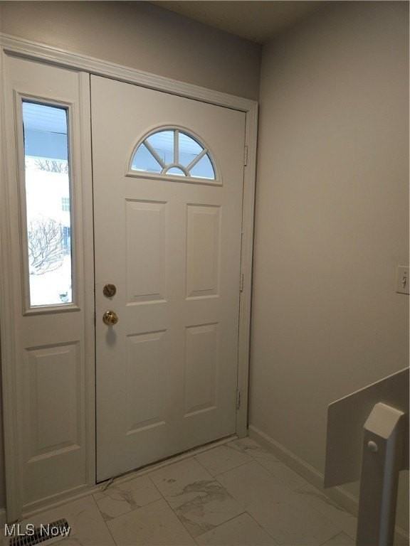 1258 Meadow Run - Photo 2 of 27