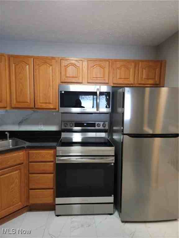 1258 Meadow Run - Photo 5 of 27