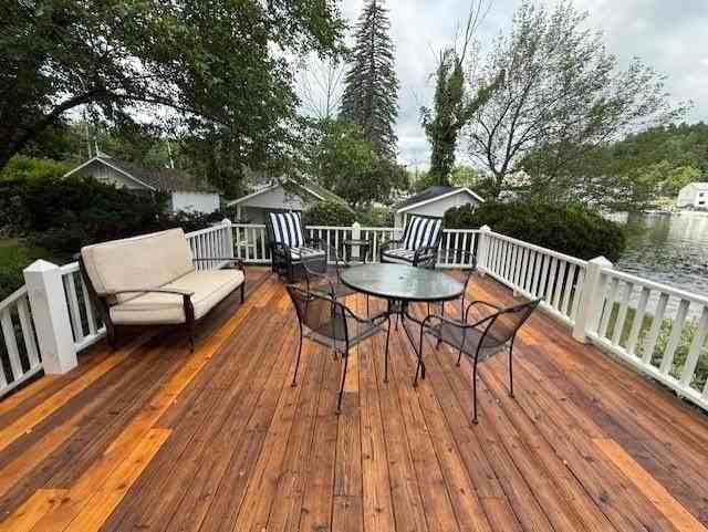 15 Lake Ave - Photo 4 of 26