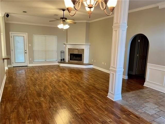 916 Armand St - Photo 2 of 10