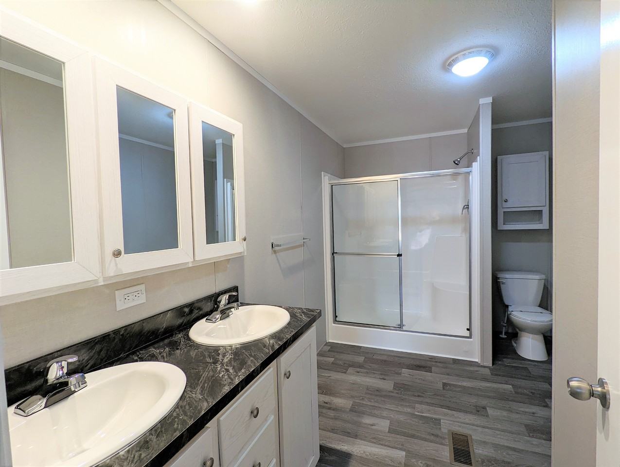 727 Virginia #727 - Photo 7 of 12