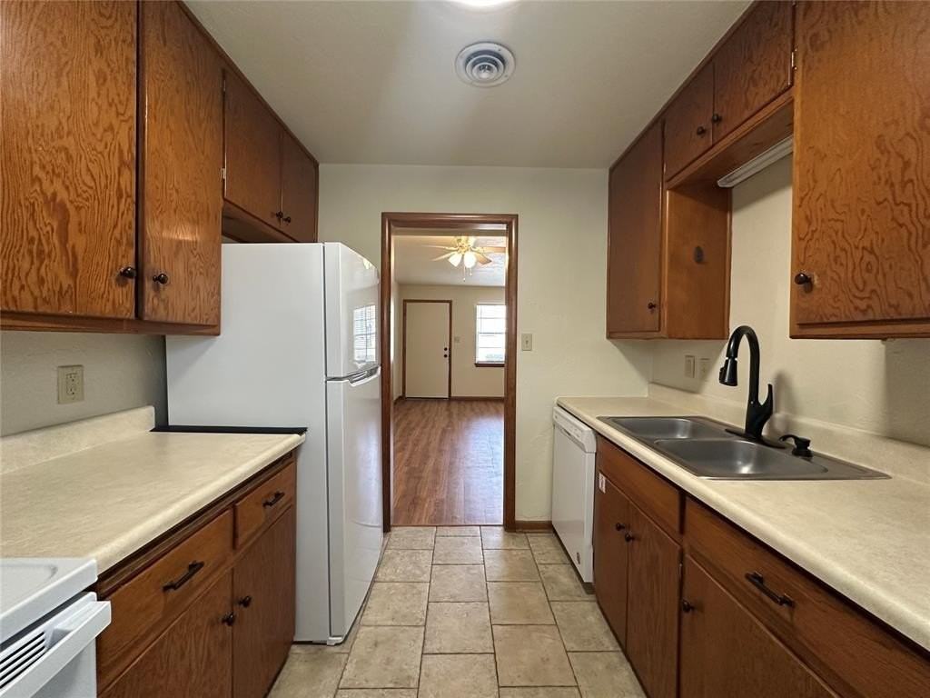 500 Stinson St #8 - Photo 7 of 12