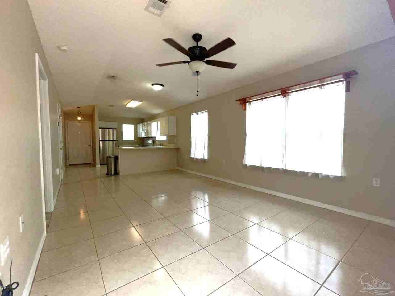 7898 Heirloom Dr - Photo 5 of 11