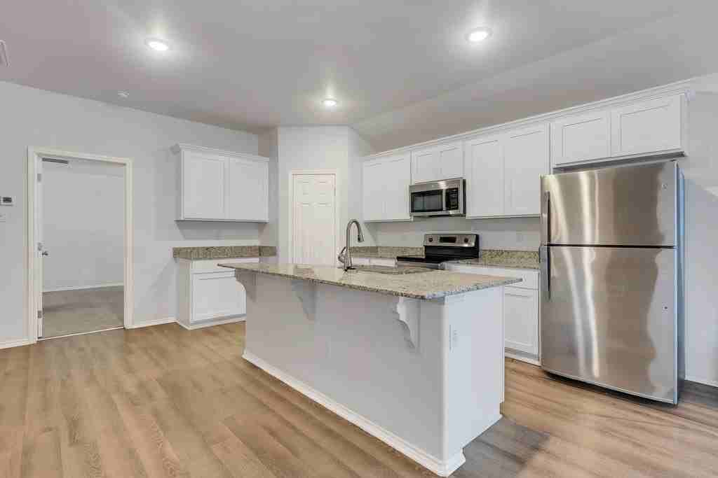 8325 E County Road 114 - Photo 5 of 20