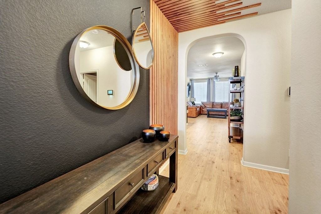 6402 Potomac Pkwy - Photo 6 of 29