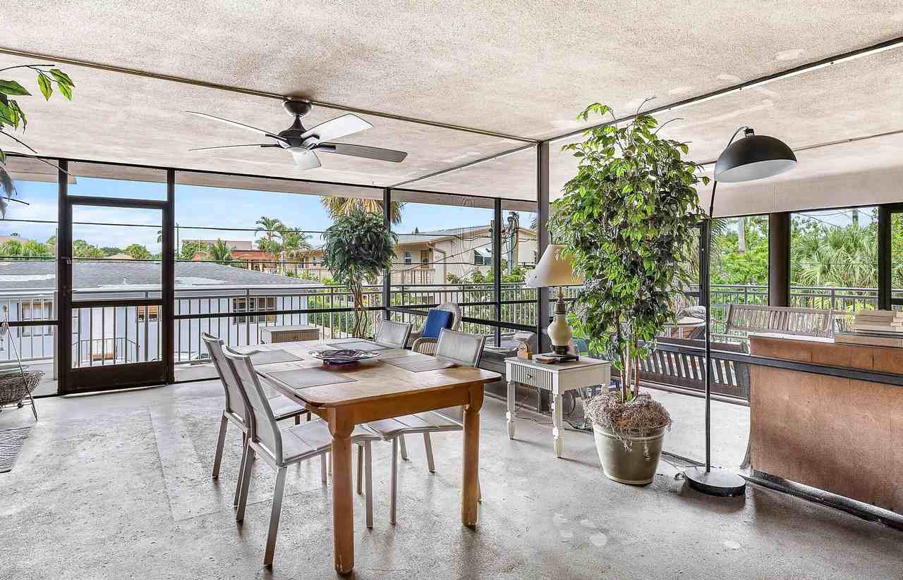 129 S Golfview Rd #4 - Photo 5 of 28