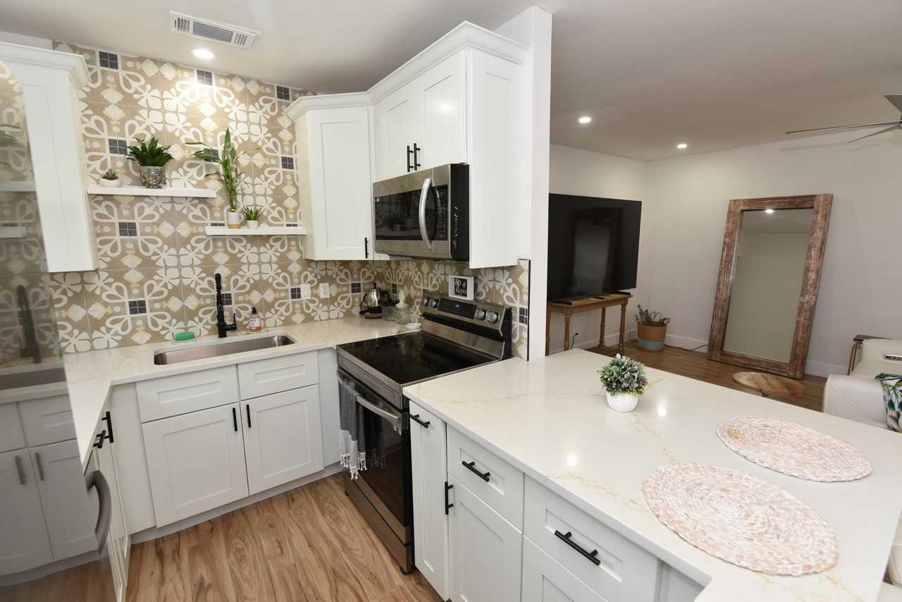 112 Salisbury E #E - Photo 2 of 41